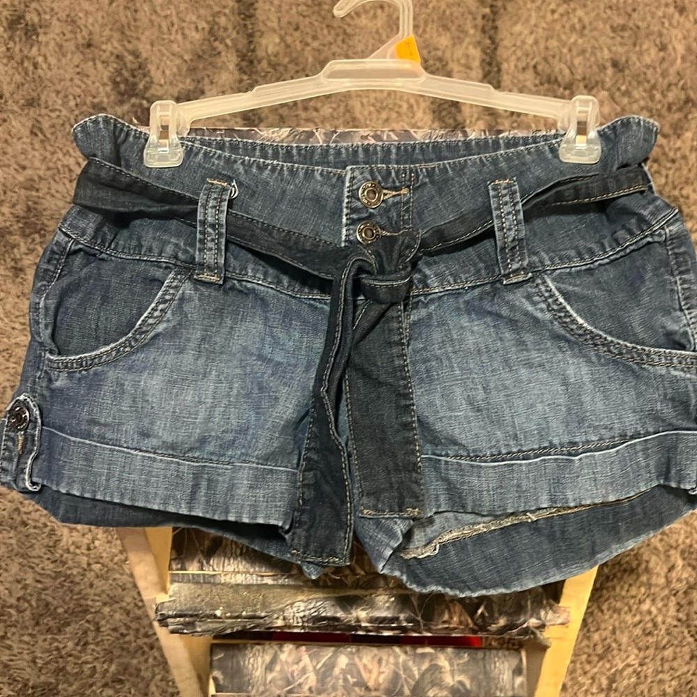 Forever 21 Jean Shorts size 27